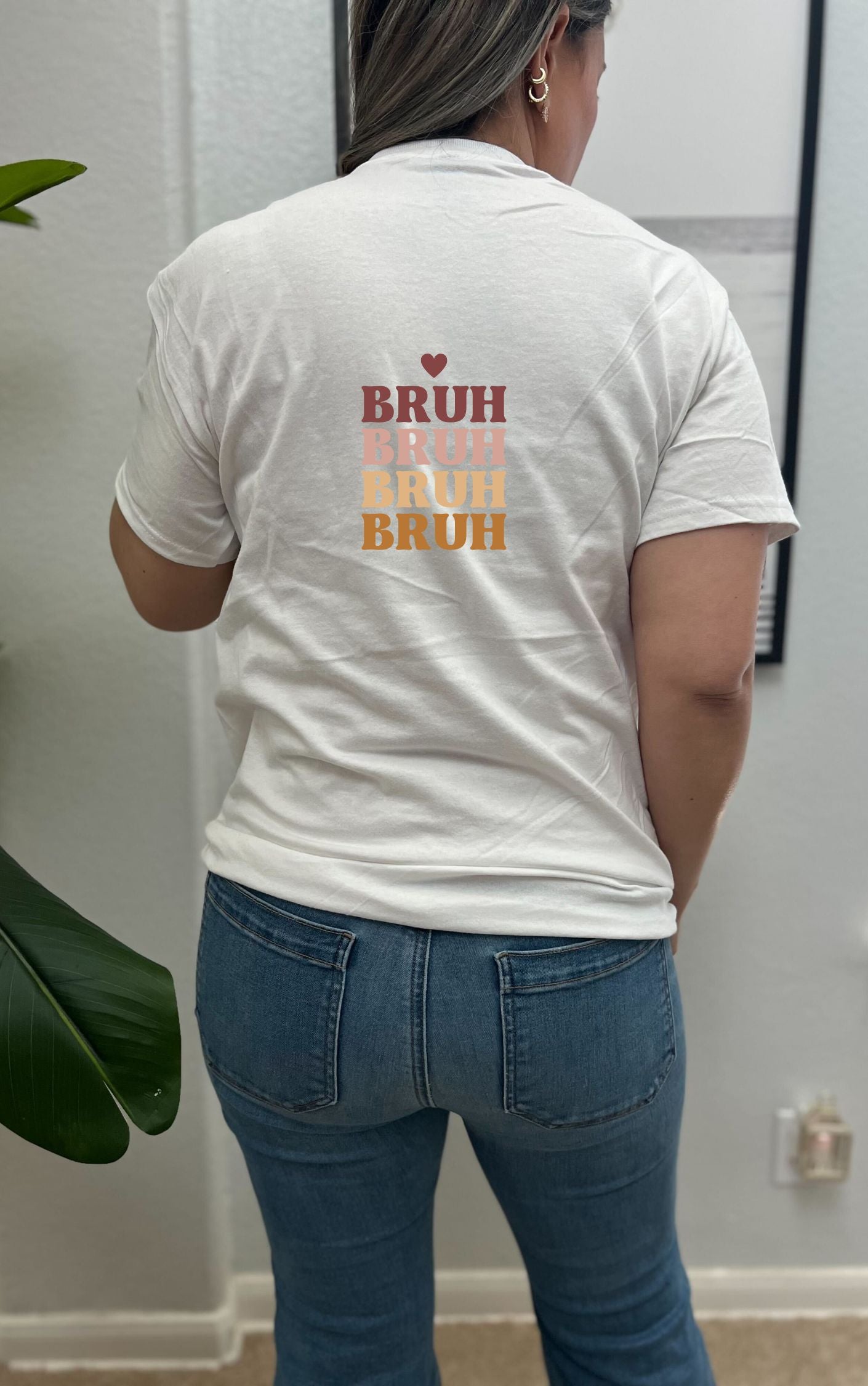 Trendy Mom Life Tee - Available in multiple colors!